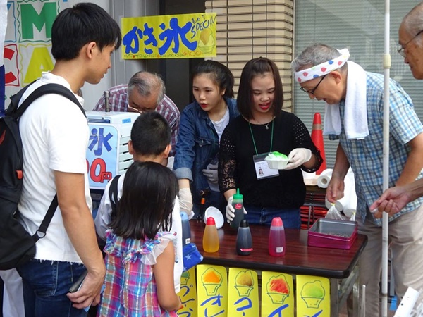 東京留學 東京YMCA日本語學院 日本志工對話